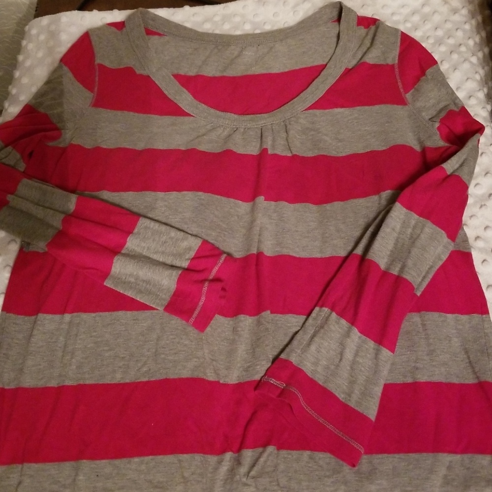 Womens old navy scoop neck t shirt xl 16 - Picture 1 of 2